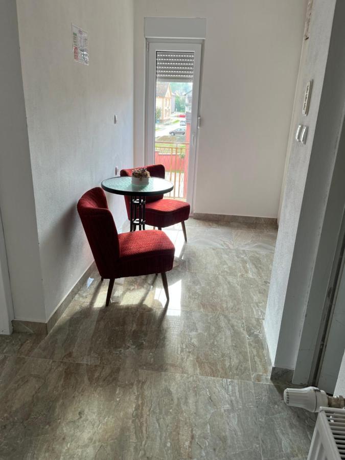 Opg - Zm Apartmani Martinovic Novska Eksteriør bilde